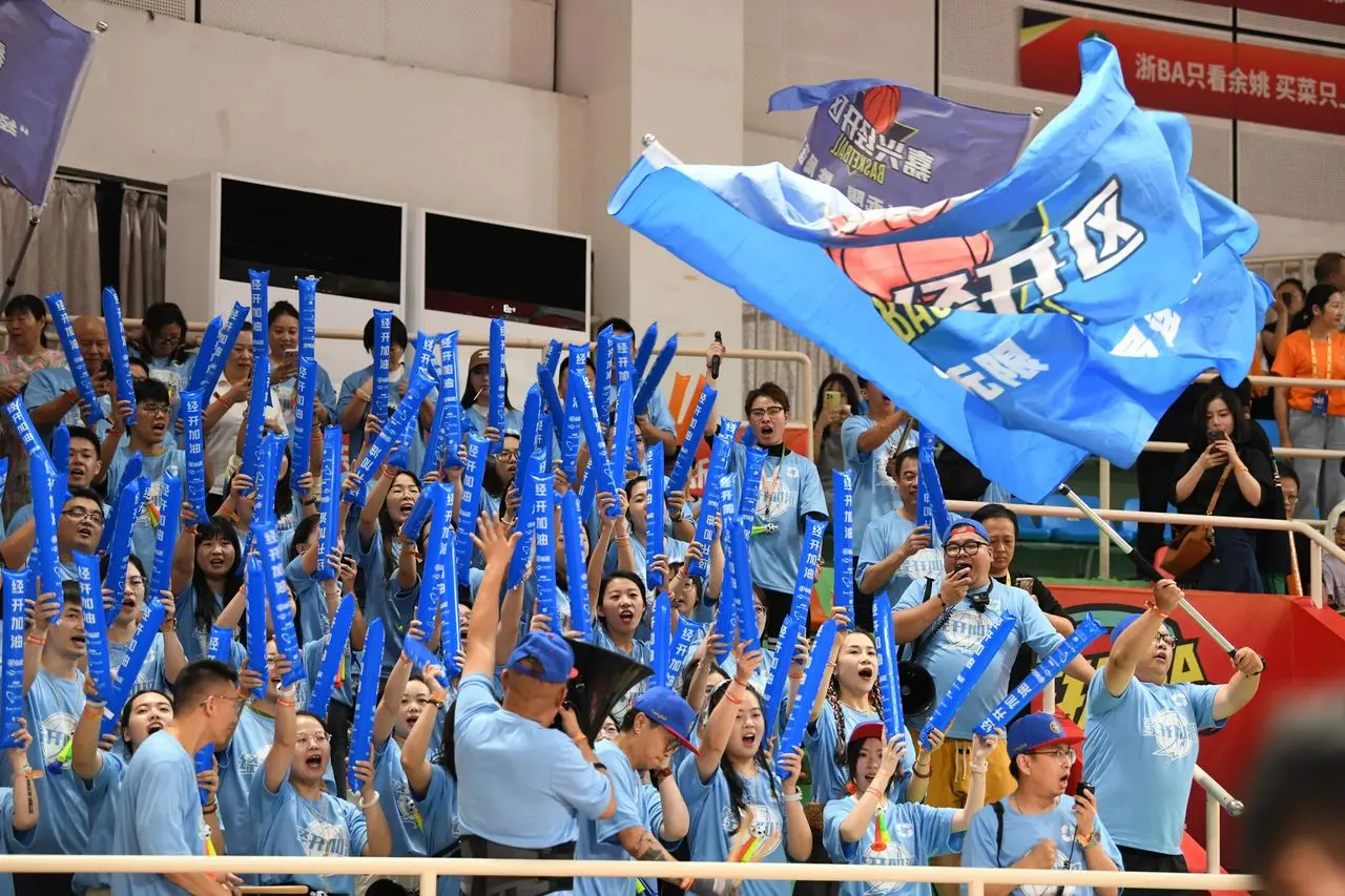 还是防守 还是防守