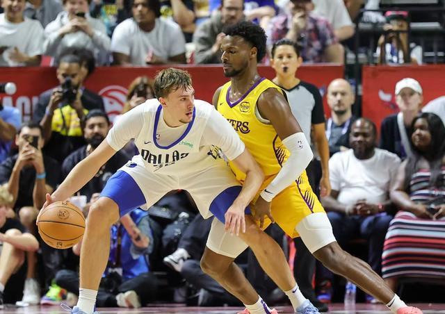 网红也能卖, 布朗尼的这