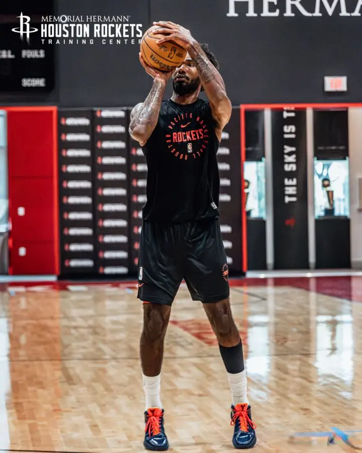 火箭未来的, 年的伊森来 火箭未来的, 年的伊森来