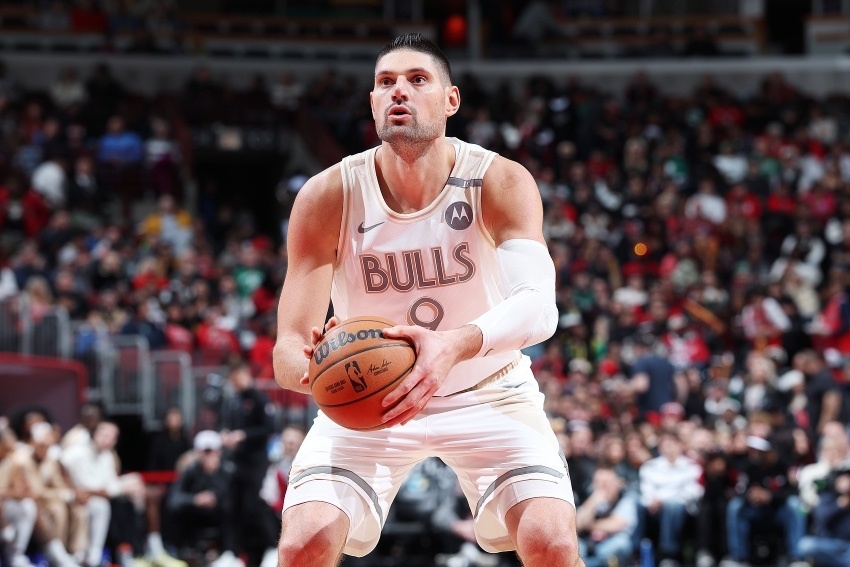 锯到末节后, 的攻势直接 锯到末节后, 的攻势直接