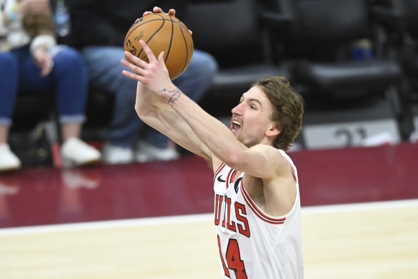 爱德华兹, src, 双方一路拉 爱德华兹, src, 双方一路拉